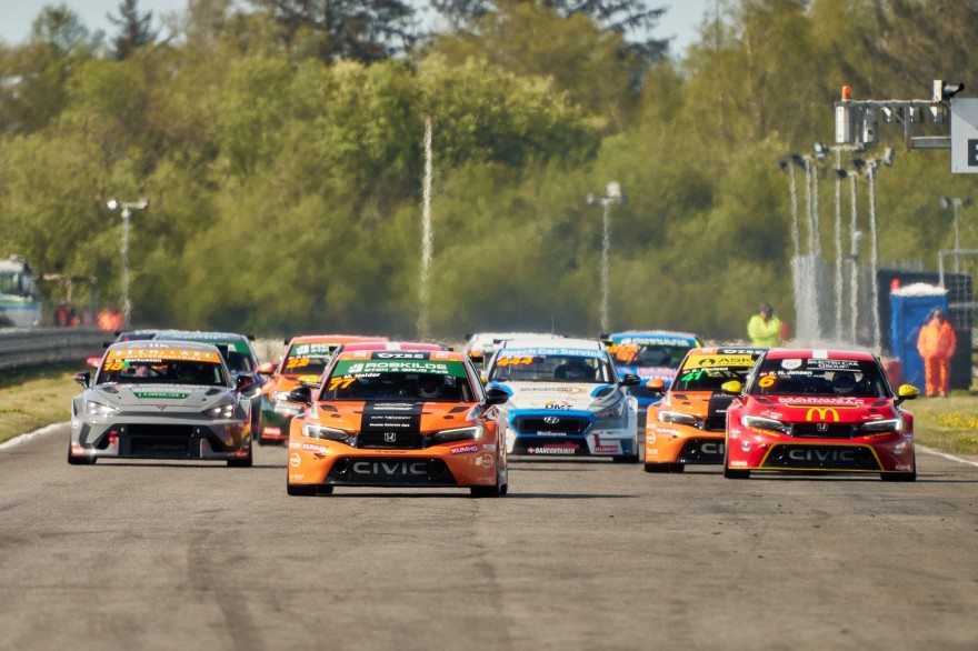 Kasper H. vs. Halder på Jyllandsringen
(Foto: TCR Denmark)